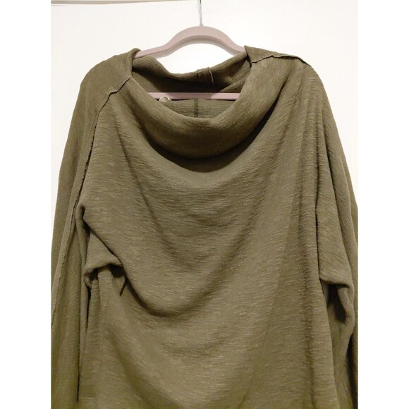 We The Free | Free People Green Slouch Neck Knit Long Sleeve Top Medium - Picture 2 of 8